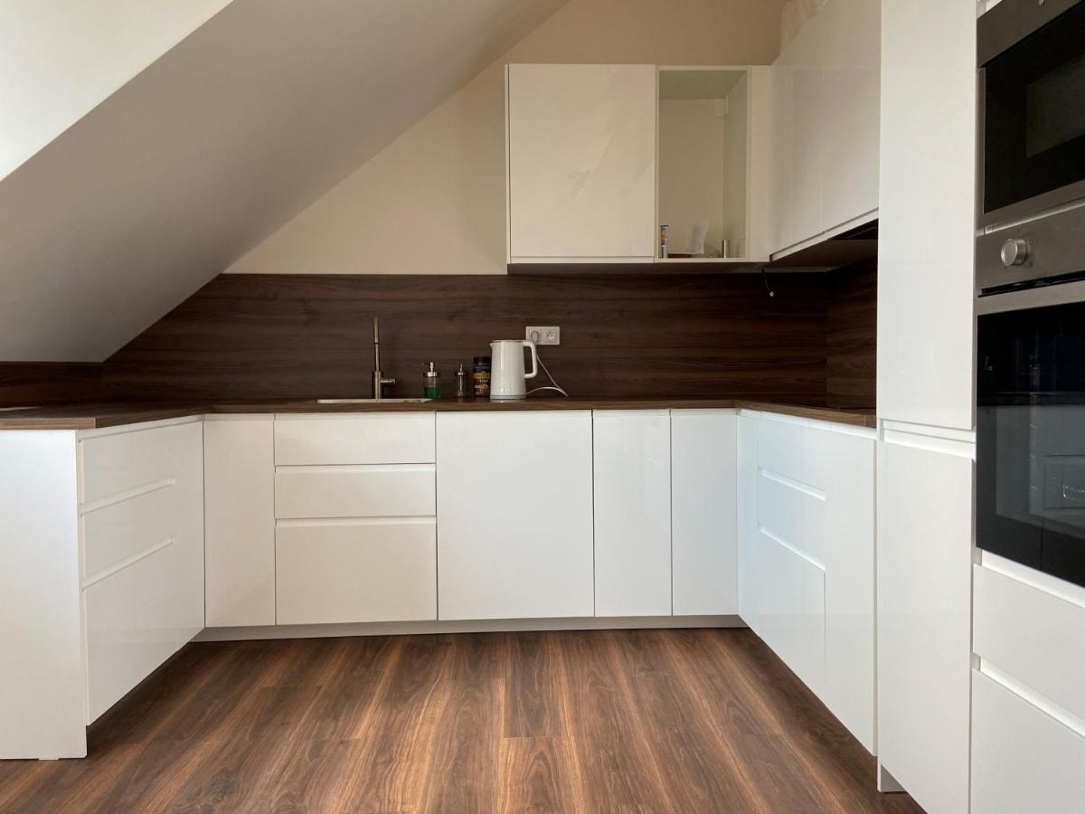 Horsky Apartman Pod Jestedem Apartment Liberec Ngoại thất bức ảnh